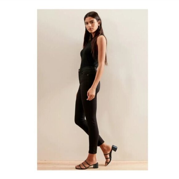 Banana Republic Mid Rise SLIMMING Skinny Jeans Black Size 27/4 PETITE MSRP $109 - Picture 1 of 5